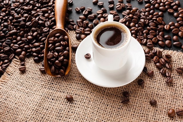 Giá cà phê và hồ tiêu ngày 30/10: Giá tiêu trong nước tăng thêm 8.000 - 8.500 đồng/kg, cà phê giao dịch ổn định