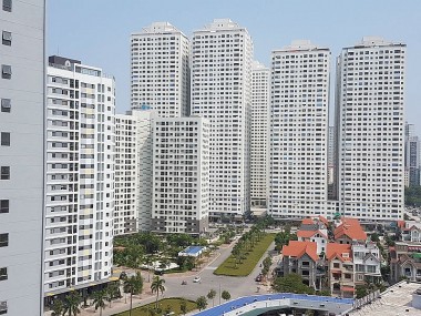 Quản chặt xây dựng chung cư cao tầng trong nội thành để giảm ùn tắc giao thông