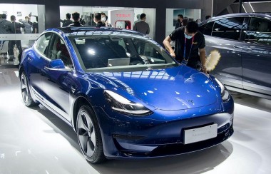 Tesla giảm giá 2 mẫu xe điện Model 3 và Model Y tại Trung Quốc