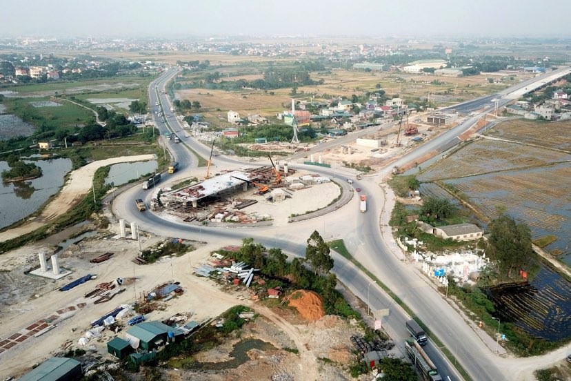 Nút giao cao tốc Mai Sơn – Quốc lộ 45 đoạn Bỉm Sơn sẽ góp phần hết sức quan trọng vào việc thúc đẩy kinh tế cho thành phố công nghiệp công nghệ cao Bỉm Sơn trong tương lai.