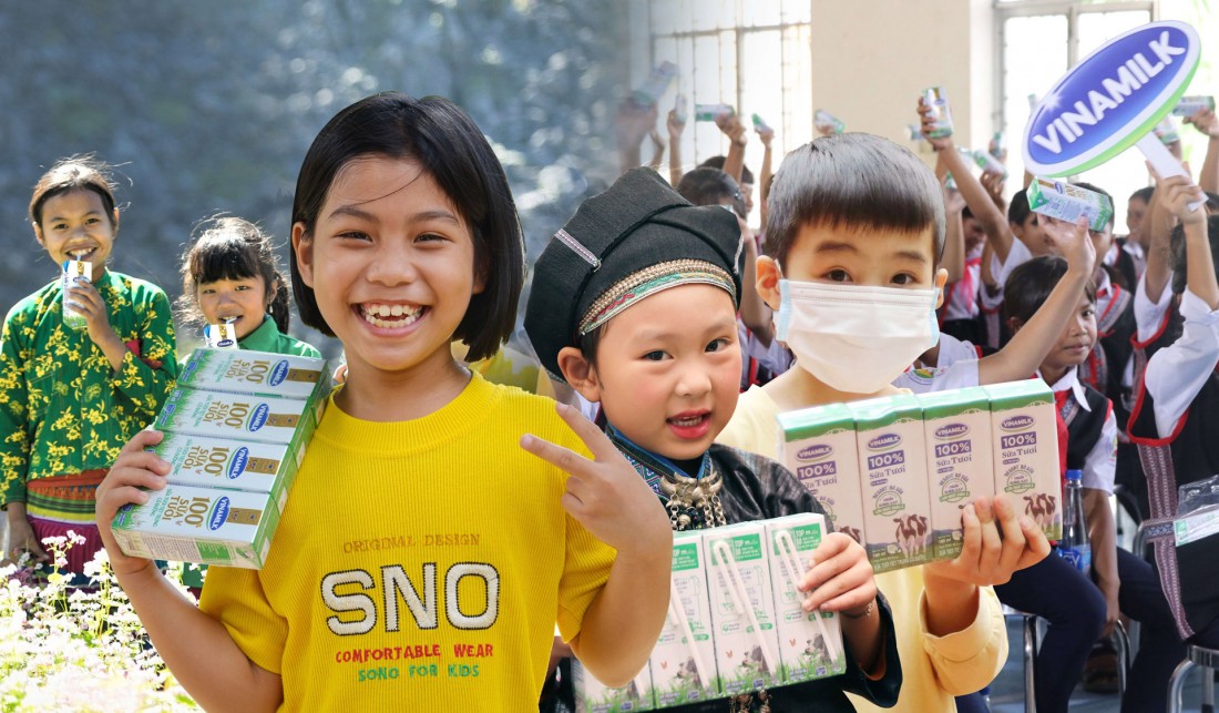 Vượt qua các trở ngại do Covid-19, Vinamilk vẫn tiếp nối hành trình Quỹ sữa Vươn cao Việt Nam, mang hàng triệu ly sữa đến với trẻ em khó khăn trên cả nước