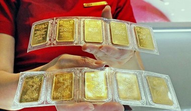 Giá vàng và tỷ giá ngoại tệ ngày 25/11: Vàng tăng mạnh, USD giảm nhẹ