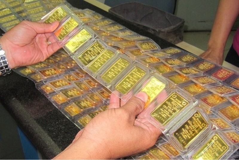 Dự báo giá vàng tuần tới: Giới đầu tư kỳ vọng giá vàng tuần tới sẽ tăng, vàng SJC ở mức 61,77 triệu đồng/lượng