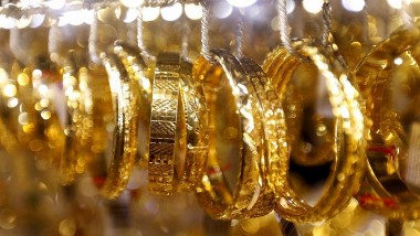 Giá vàng và tỷ giá ngoại tệ ngày 6/12: Vàng trở lại mốc 67 triệu đồng/lượng, USD giảm nhẹ