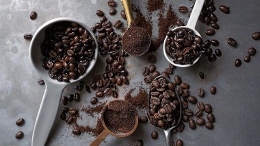 Giá cà phê và hồ tiêu hôm nay 02/12: Giá cà phê trong nước tăng 300 đồng/kg, giá tiêu cao nhất 63.000 đồng/kg