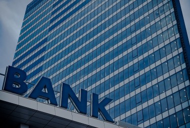 12 ngân hàng cam kết giảm lãi suất cho vay