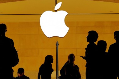 Apple mất 1.000 tỷ USD vốn hóa vì thiếu hàng iPhone 14