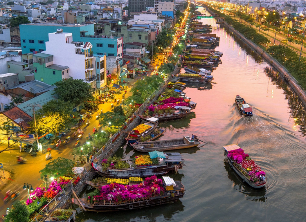 Top 10 địa điểm chụp ảnh Tết Nguyên đán 2023 đẹp, tha hồ 'sống ảo' tại TP Hồ Chí Minh