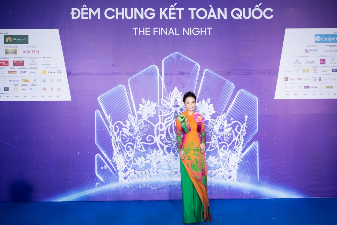 Miss World Vietnam 2022: Nghệ thuật kiến trúc Bình Định tái hiện trong tà áo dài Việt