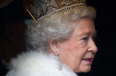 Nhìn lại tiểu sử Nữ hoàng Anh Elizabeth II - người trị vì ngai vàng lâu nhất thế giới