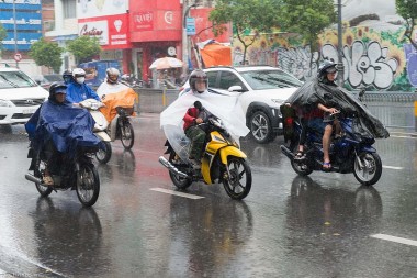 Dự báo thời tiết ngày 22/8: Bắc Bộ giảm mưa, Tây Nguyên và Nam Bộ mưa dông