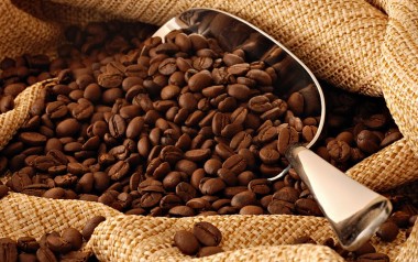 Giá cà phê và hồ tiêu ngày 25/8: Cà phê tăng sốc, hồ tiêu giảm mạnh