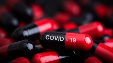 Hãng Pfizer thử nghiệm lâm sàng thuốc viên trị Covid-19