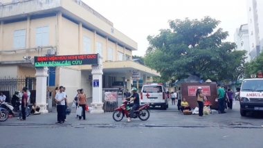 Bệnh viện Việt Đức phong tỏa tòa nhà D do 1 ca nhiễm Covid-19