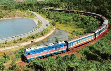 Bản tin sáng ngày 28/9: Đường sắt Việt Nam dự kiến chạy lại tàu khách từ 1/10