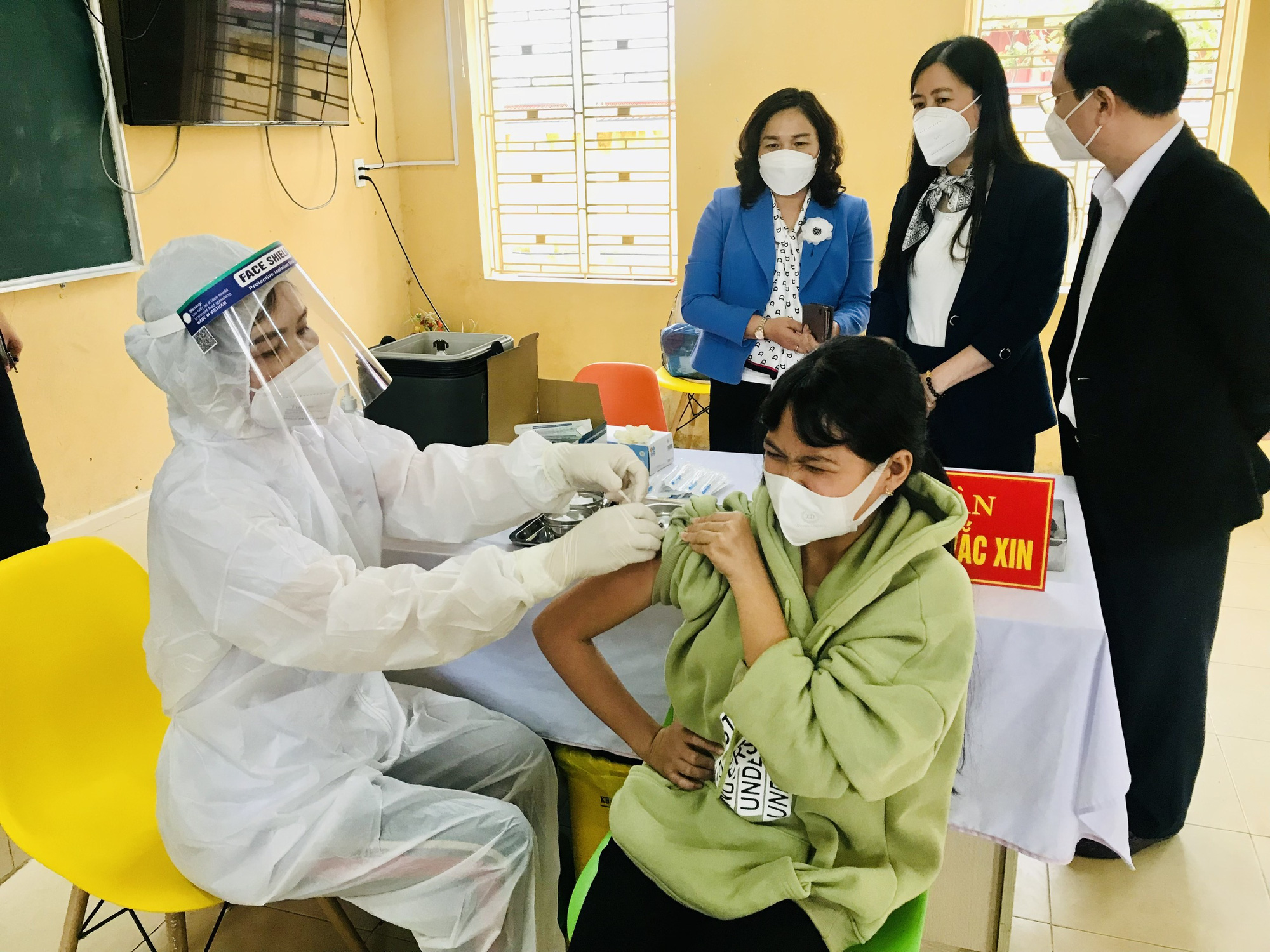 Việt Nam về đích sớm tiêm vaccine phòng COVID-19: Trái ngọt trong cuộc chiến chống đại dịch   - Ảnh 16.
