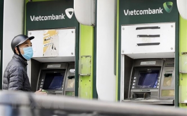 Mua bán online ""giảm tải"" cho ATM