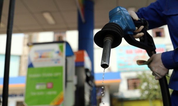 Giá xăng dầu dự báo tăng nhẹ trong kỳ điều hành ngày 11/7/2023. Ảnh minh họa