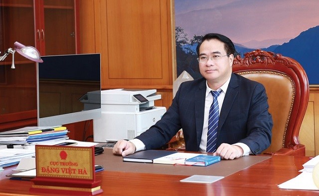 Cục trưởng Đăng kiểm Việt Nam - ông Đặng Việt Hà.
