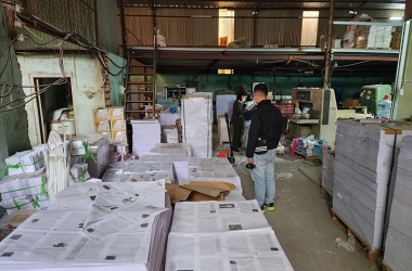 Lật tẩy thủ đoạn sản xuất, buôn bán hơn 100 tấn sách giả tại Hà Nội