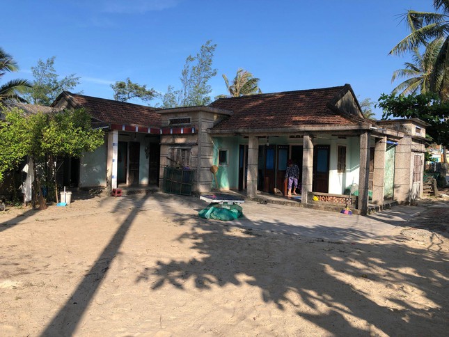 Đất ven biển ở Quảng Nam bỗng lên cơn 'sốt', dân bán nhà dời vào làng ảnh 2