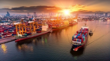 Kim ngạch xuất nhập khẩu đạt mốc hơn 270 tỷ USD