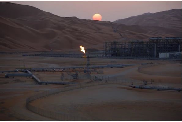 Cơ sở chế biến dầu ở Shaybah, Saudi Arabia. Ảnh chụp màn hình