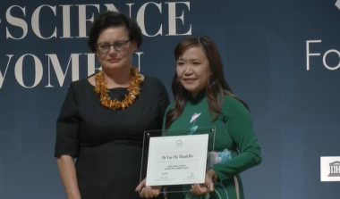 Giải thưởng "Nhà khoa học nữ trẻ tài năng thế giới 2022" vinh danh Tiến sĩ Hồ Thị Thanh Vân