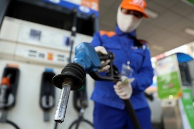 Giá xăng dầu trong nước nhiều khả năng sẽ tiếp tục giảm trong kỳ điều hành 21/9