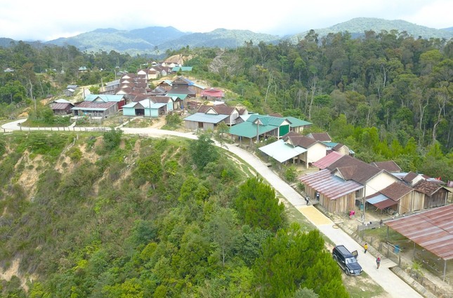 Các hộ dân tái định cư gần thủy điện Thượng Kon Tum luôn sống trong lo âu khi tại khu vực này đã trải qua hàng trăm vụ động đất trong thời gian qua.
