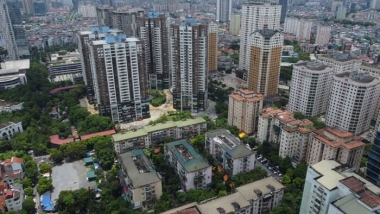 Thiếu nguồn cung khiến chung cư ở Hà Nội bị "thổi giá"?