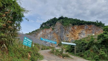 Mỏ đá của công ty TNHH Hồng Trường bị phạt 200 triệu và đình chỉ hoạt động 3 tháng