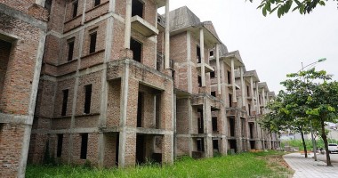 Bản tin bất động sản ngày 15/11: Hà Nội sẽ đánh thuế biệt thự bỏ hoang, cảnh báo rủi ro trái phiếu bất động sản