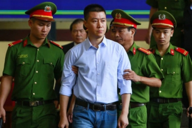 Trùm cờ bạc Phan Sào Nam bị ngồi tù trở lại