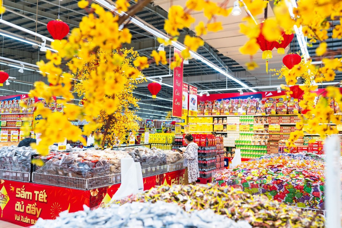 Hà Nội: Hàng hóa tiêu dùng chủ lực 'bùng nổ' ưu đãi tại các siêu thị dịp Tết Nguyên đán 2024